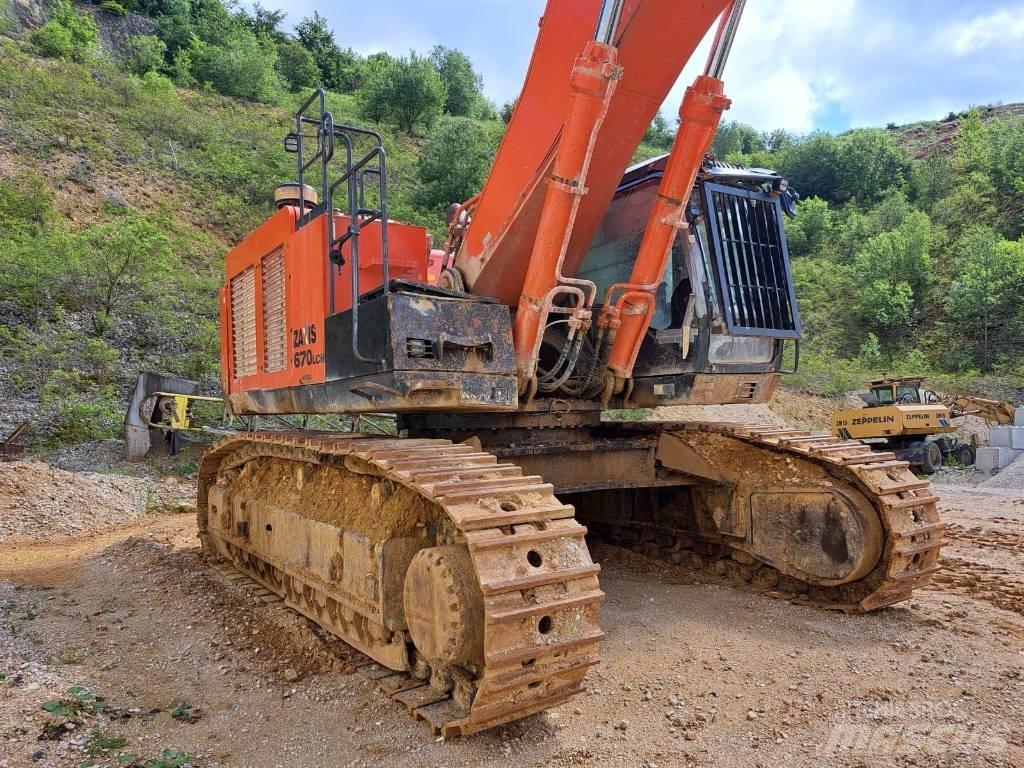 Hitachi ZX670ICH-5B 대형 굴삭기 29톤 이상