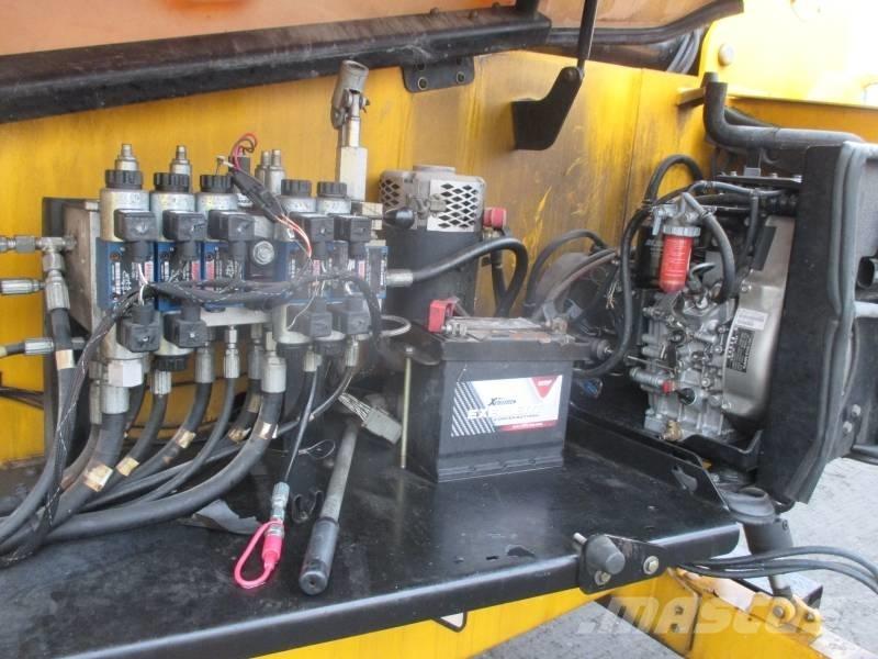 JLG M 600 JP 견인식 전동이동 리프트