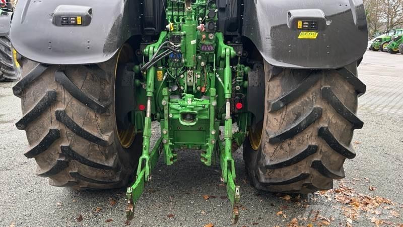 John Deere 6230 R 트랙터