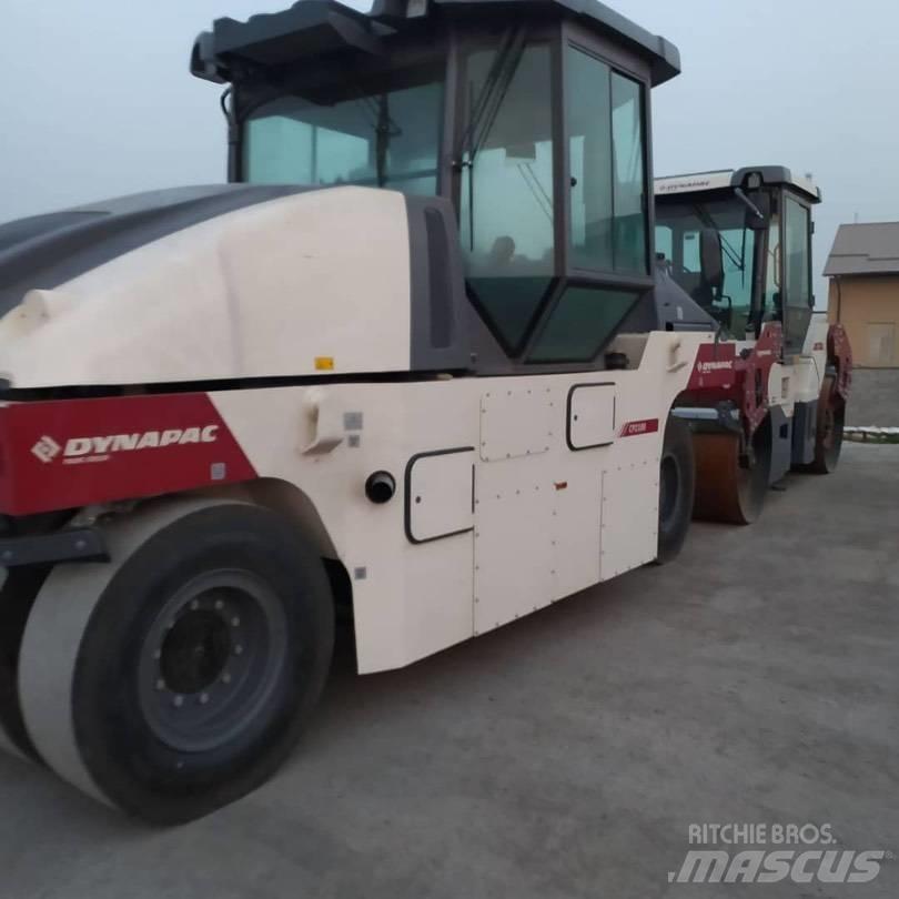 Dynapac CP2100 공기 타이어 롤러