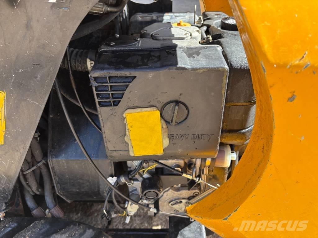 JCB HT D5  궤도식 덤프