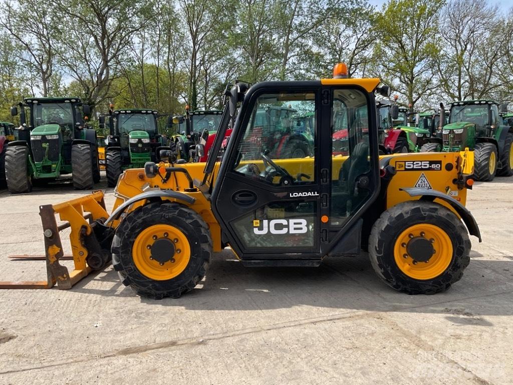JCB 525-60 AGRI PLUS 농업용 텔레 핸들러