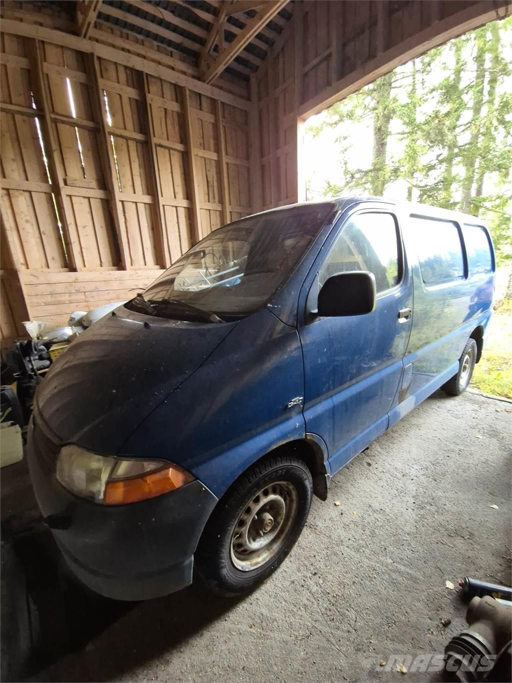 Toyota Hiace 패널 화물차