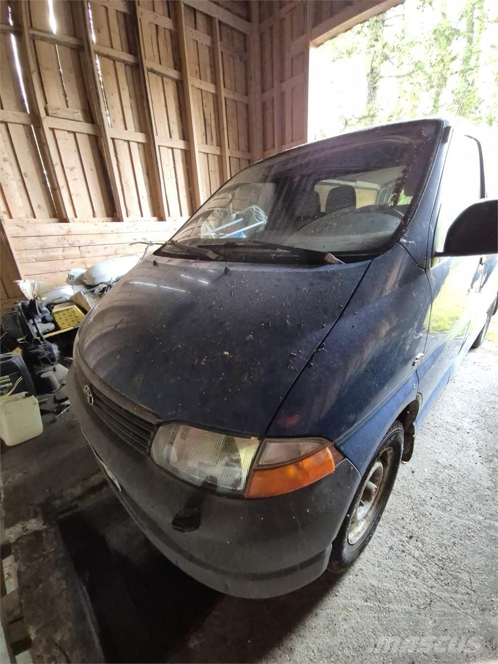 Toyota Hiace 패널 화물차