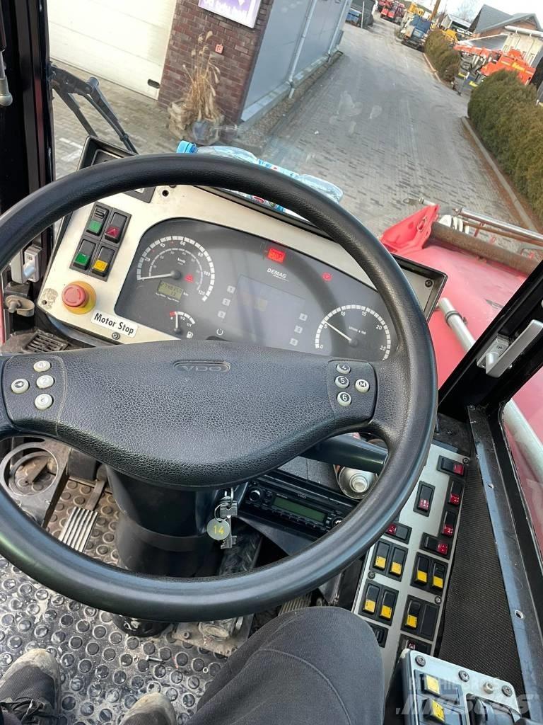 Demag AC 60 City A/T 크레인