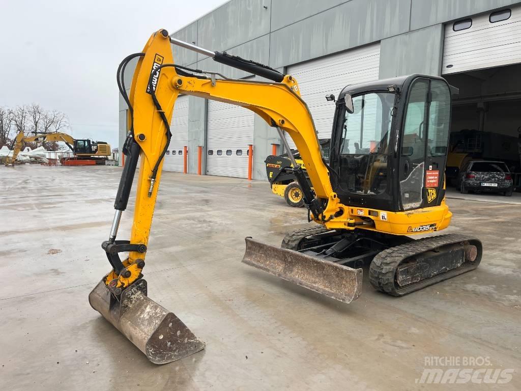 JCB 8035 ZTS 소형 굴삭기 7톤 미만