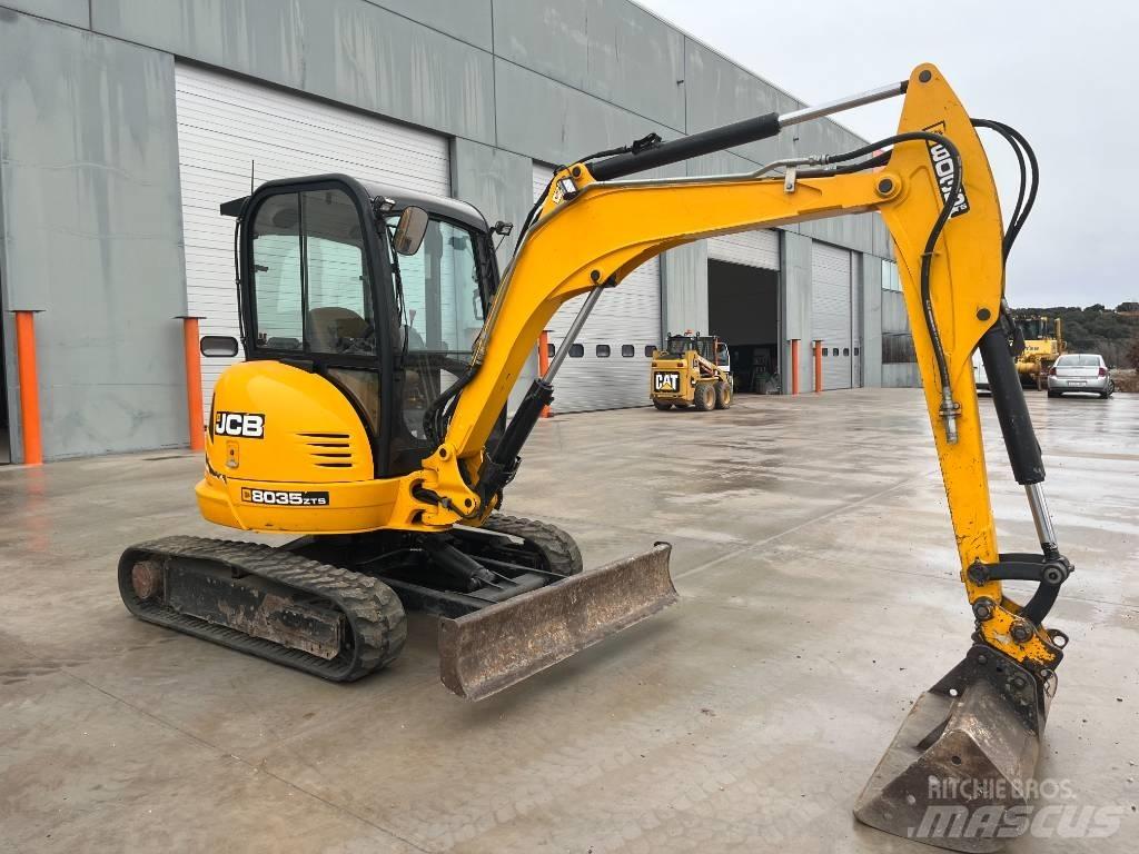 JCB 8035 ZTS 소형 굴삭기 7톤 미만