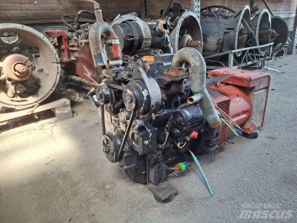 Komatsu 3D72-F2HA 엔진