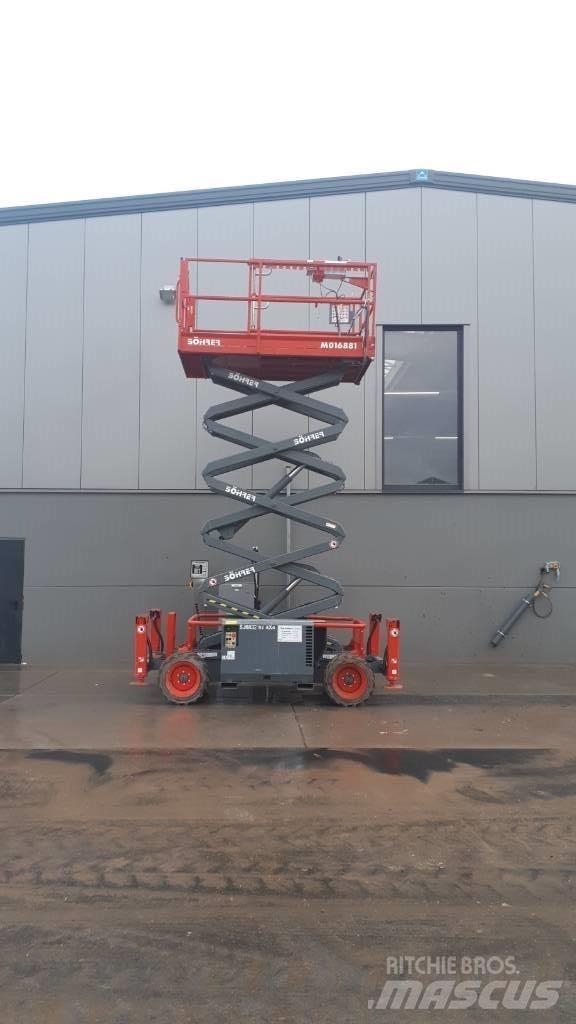 SkyJack 6832 RT 가위형 리프트