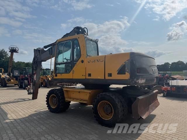 Volvo EW 180 B  휠 굴삭기