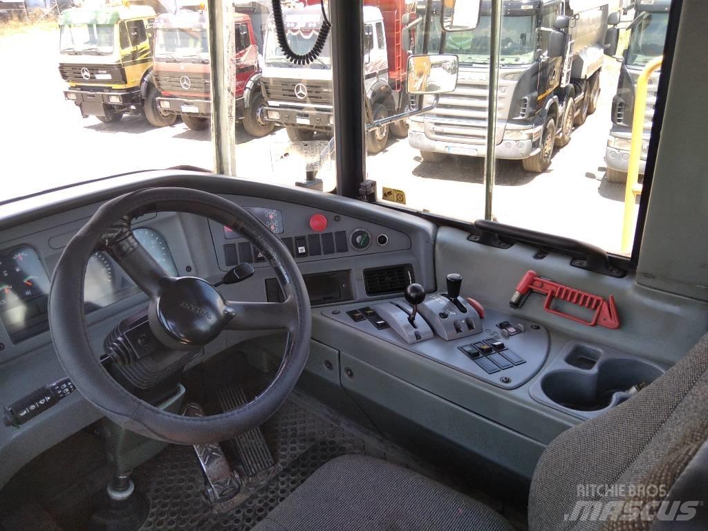 Volvo A 40 D 연결식 홀러