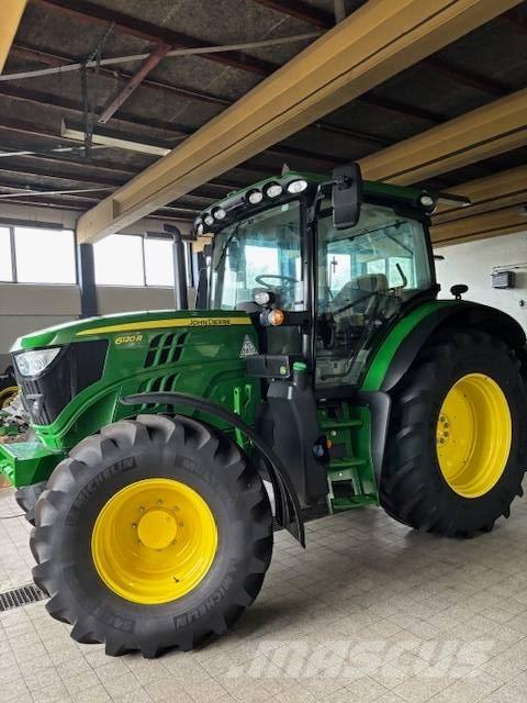 John Deere 6120 R 트랙터