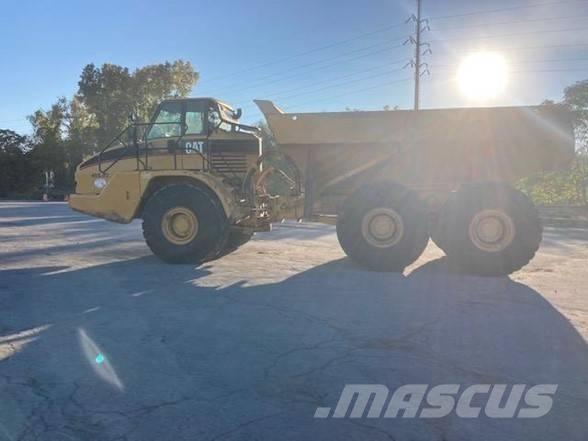 CAT 740 연결식 홀러