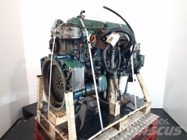 Volvo TD71A 엔진