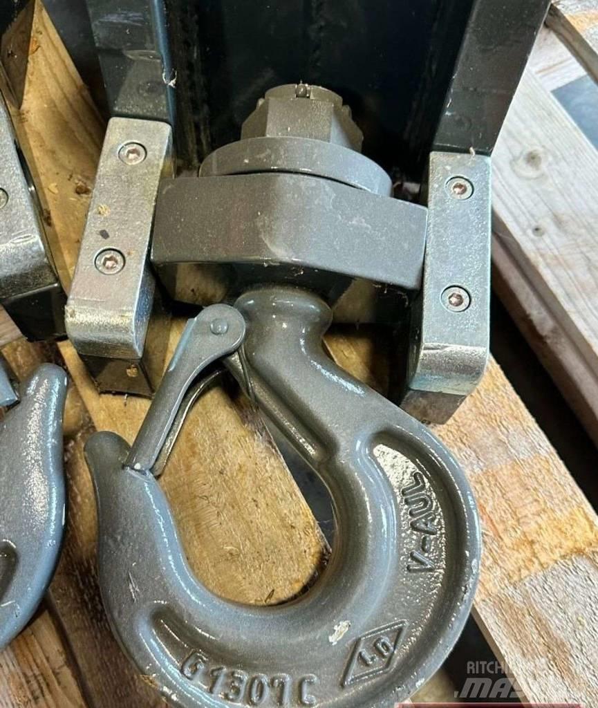 Merlo crane hook 마스트