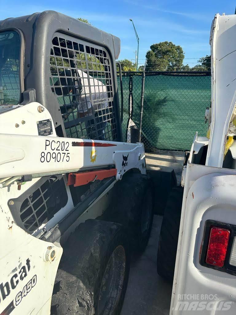 Bobcat S 450  스키드로더