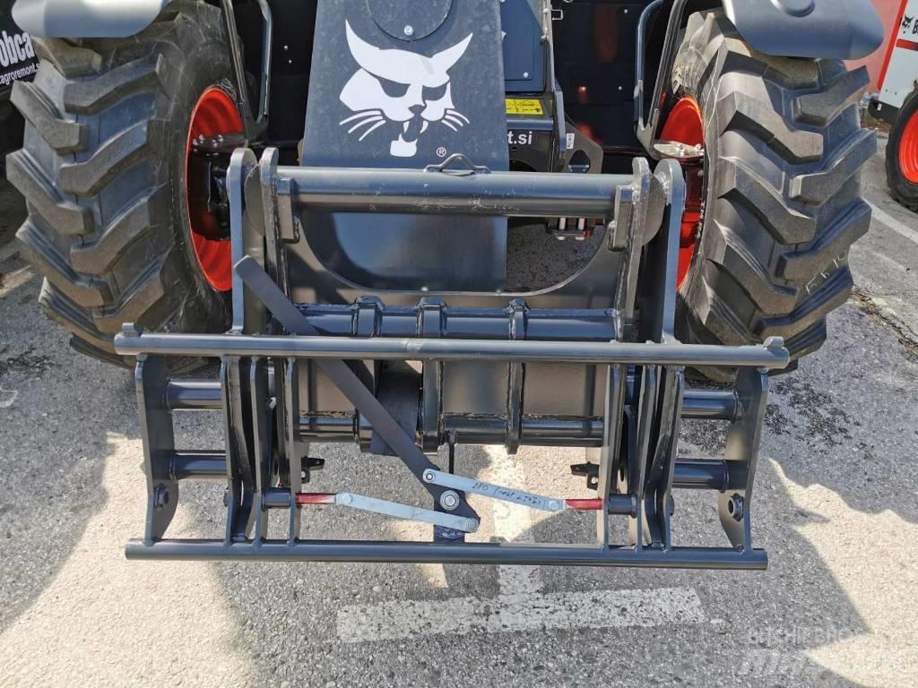 Bobcat ADAPTER EURO 농업용 텔레 핸들러