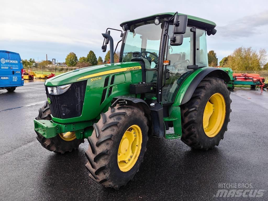 John Deere 5100 M 트랙터
