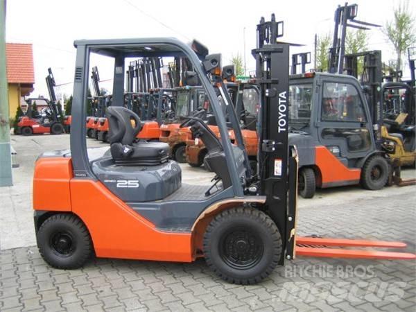 Toyota 02-8FG25 LPG 지게차