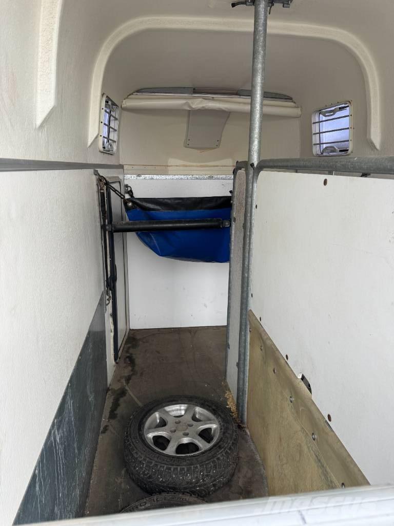 Thule Excellent 200 가축 운반용 트레일러