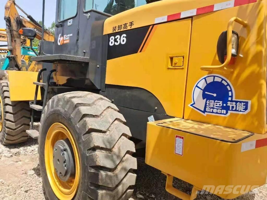 LiuGong 836  휠로우더