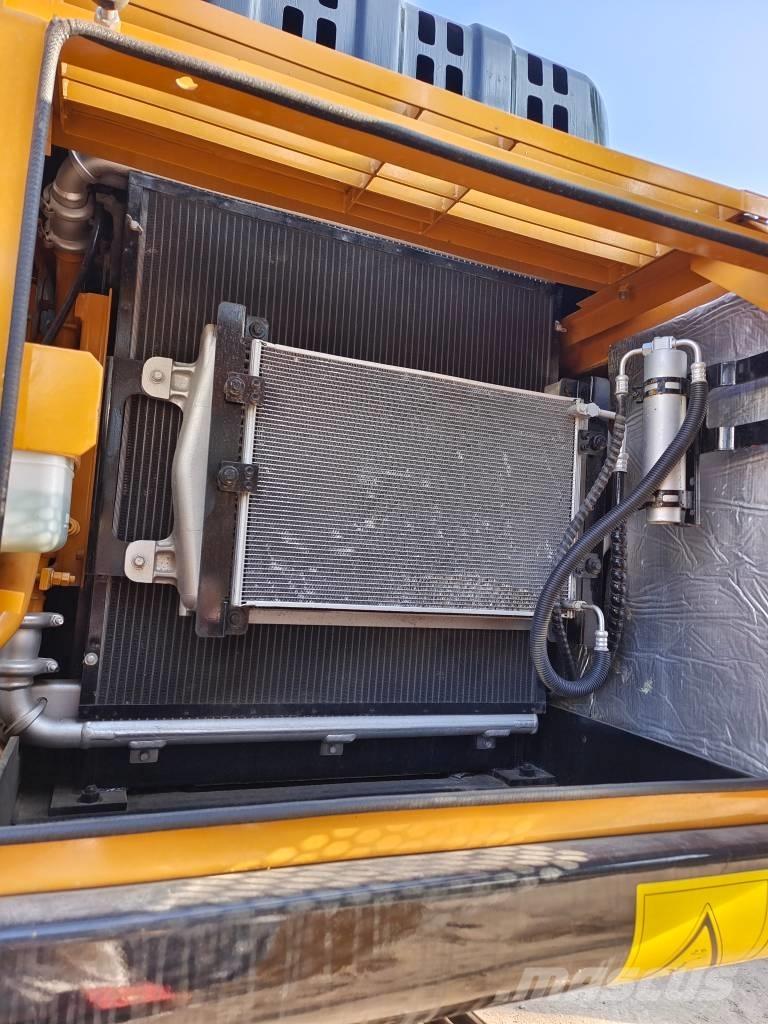 Sany SY 215 C 대형 굴삭기 29톤 이상