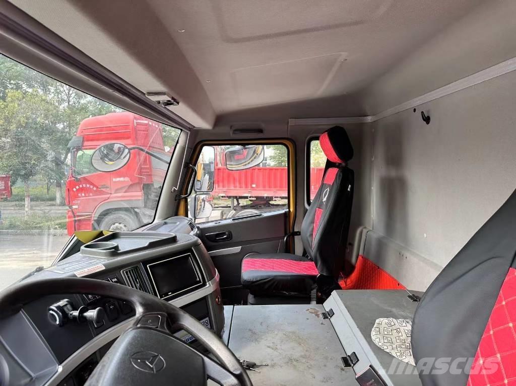 Sany STC1000T A/T 크레인