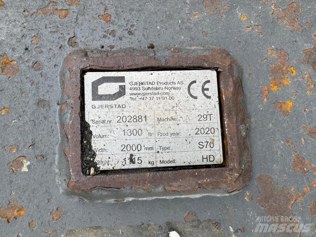 Volvo ECR 235 E 대형 굴삭기 29톤 이상