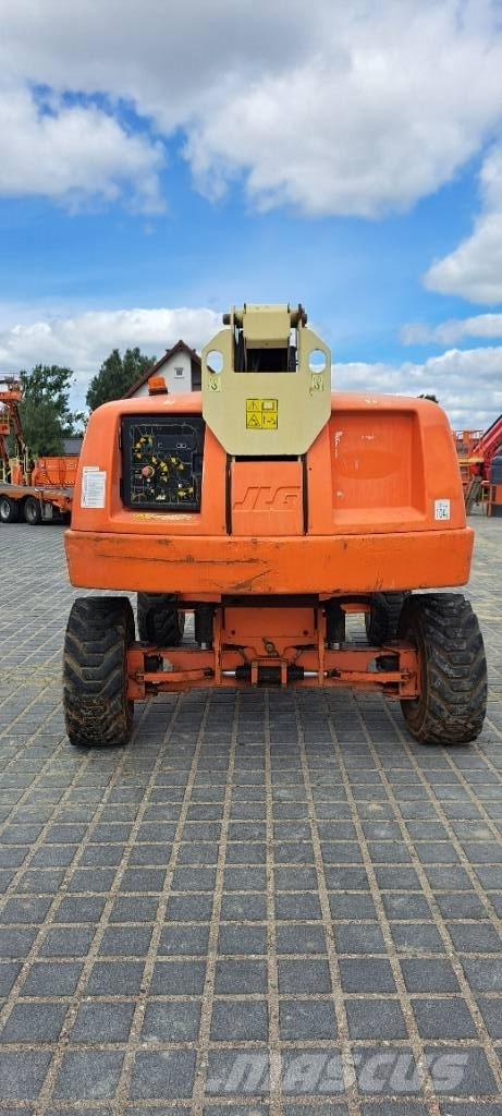 JLG 600AJ 관절형 전동이동 리프트