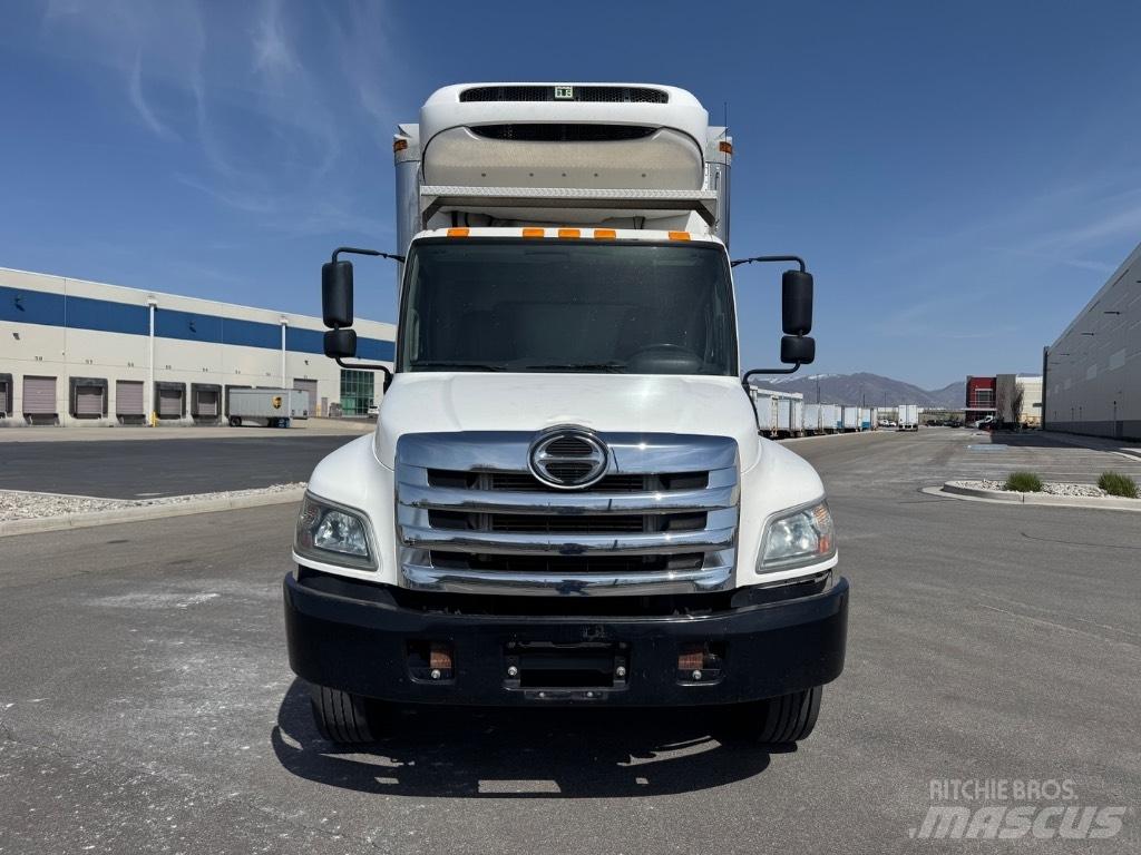 Hino 268 T 온도 조절식 트럭