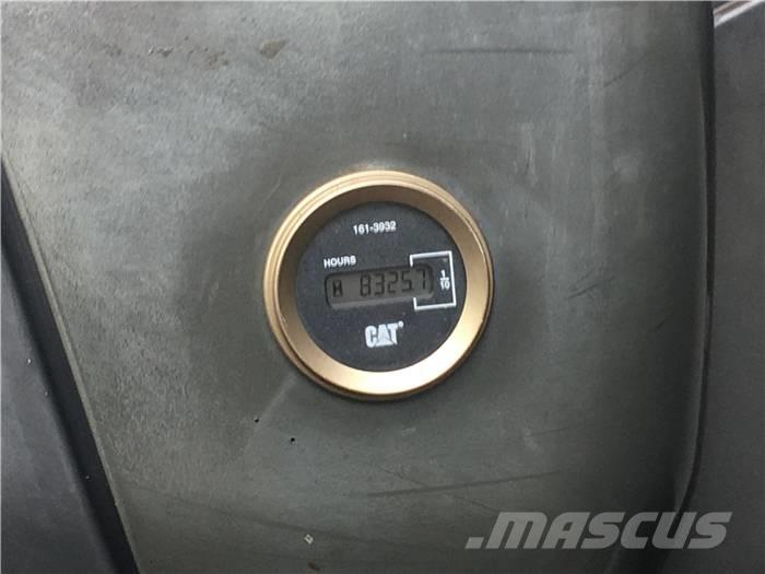 CAT 320D2L 대형 굴삭기 29톤 이상