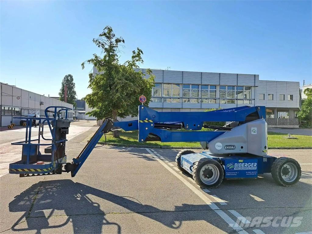 JLG E450AJ 관절형 전동이동 리프트