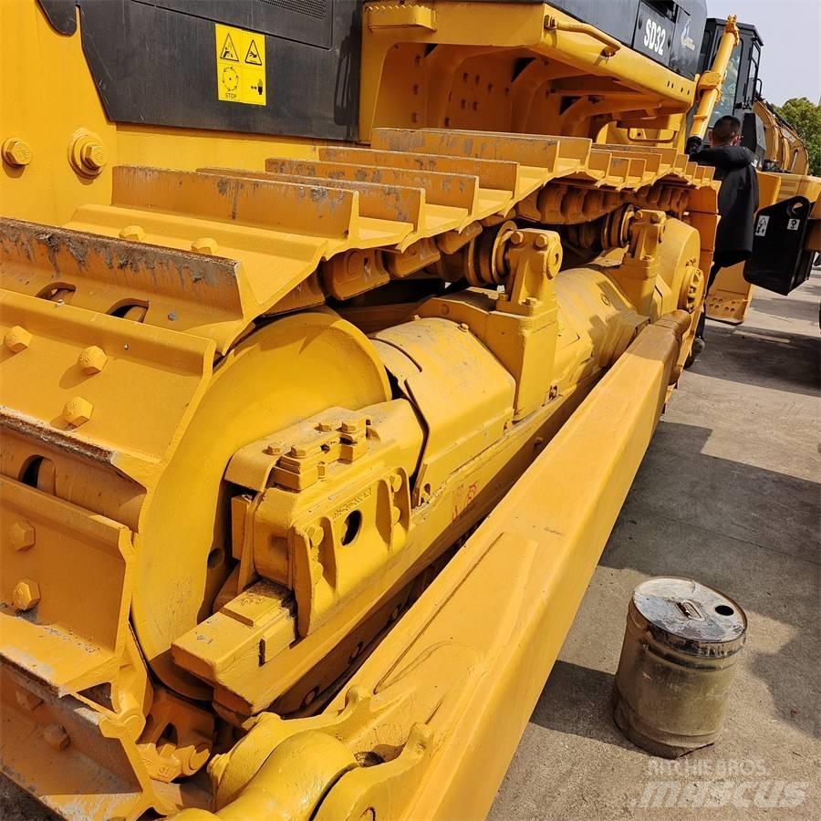 Shantui SD 32 크롤러 도저