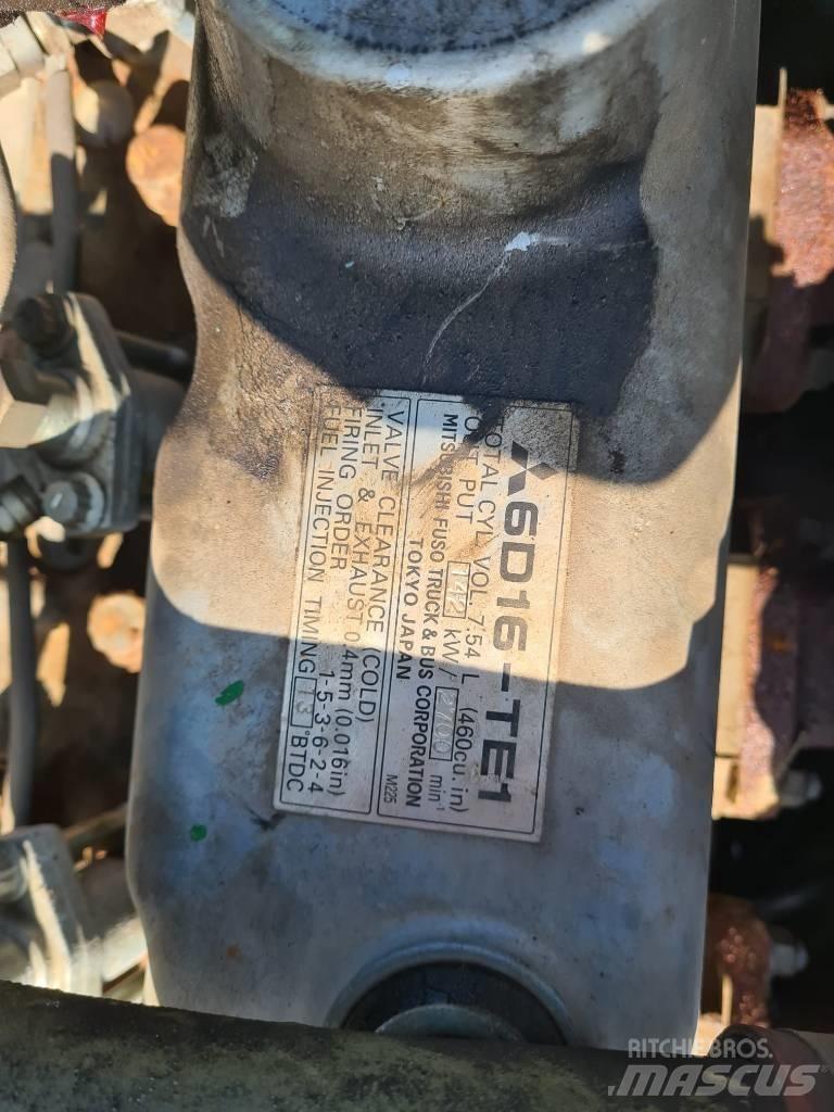 Kobelco 7045 트랙 크레인