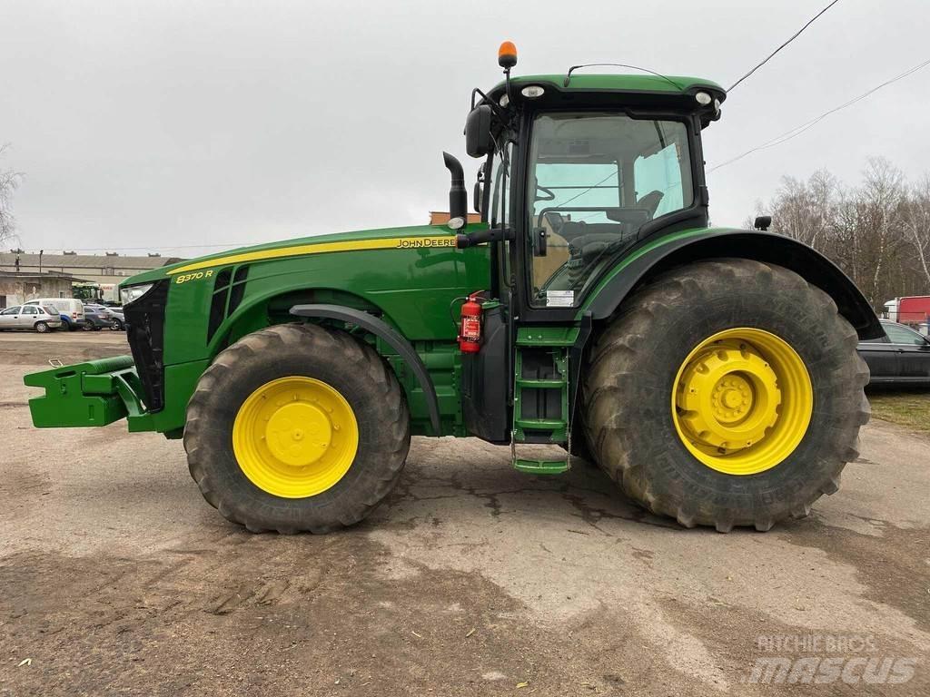 John Deere 8370R 트랙터