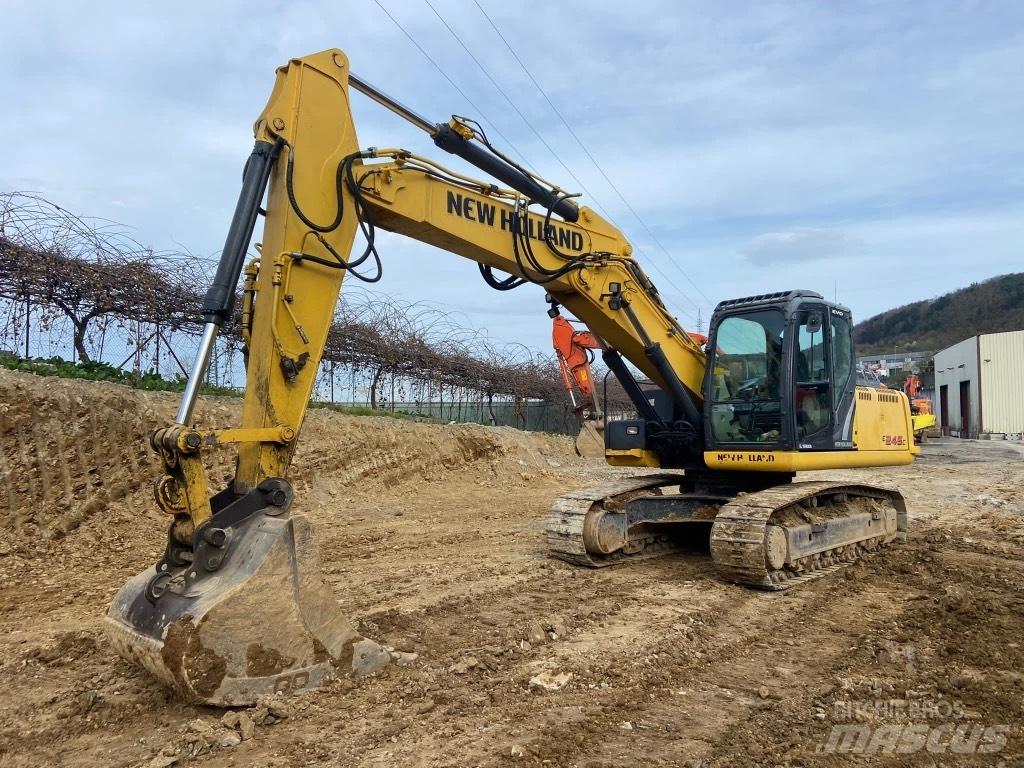 New Holland E245 대형 굴삭기 29톤 이상