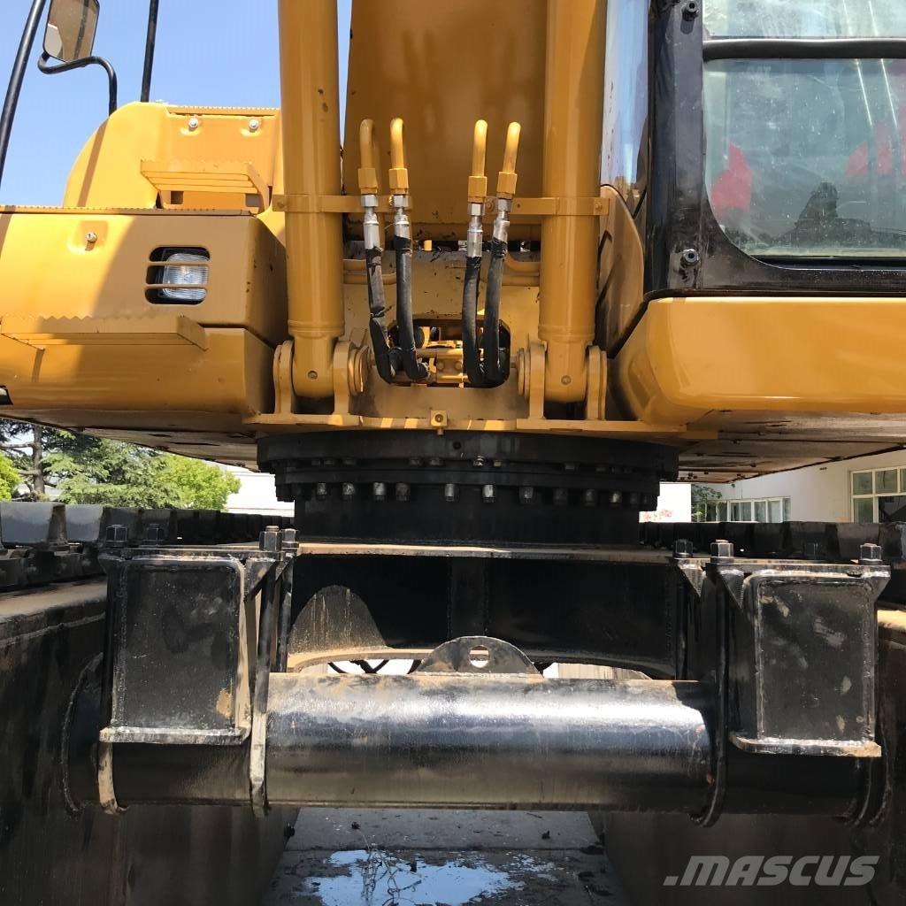CAT 320 D 대형 굴삭기 29톤 이상