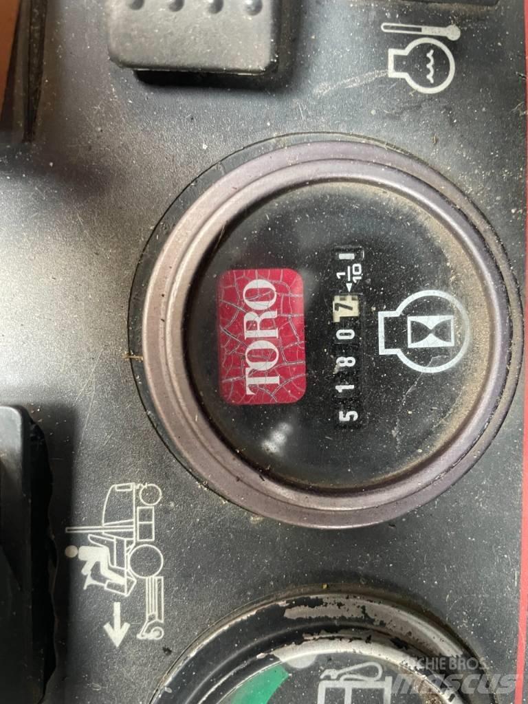 Toro GM 4000 D 탑승형 잔디깎기