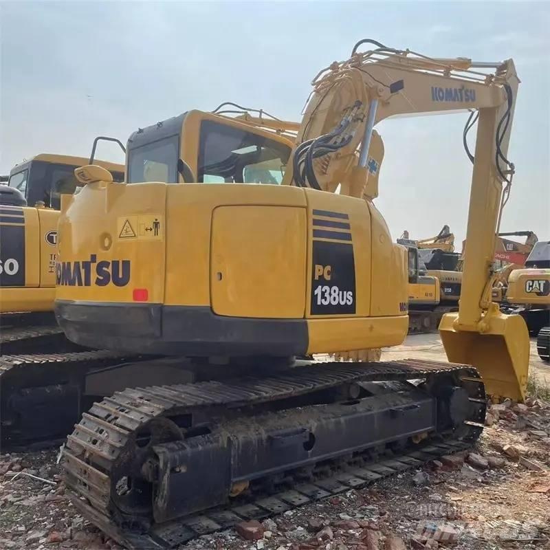 Komatsu PC 138 대형 굴삭기 29톤 이상