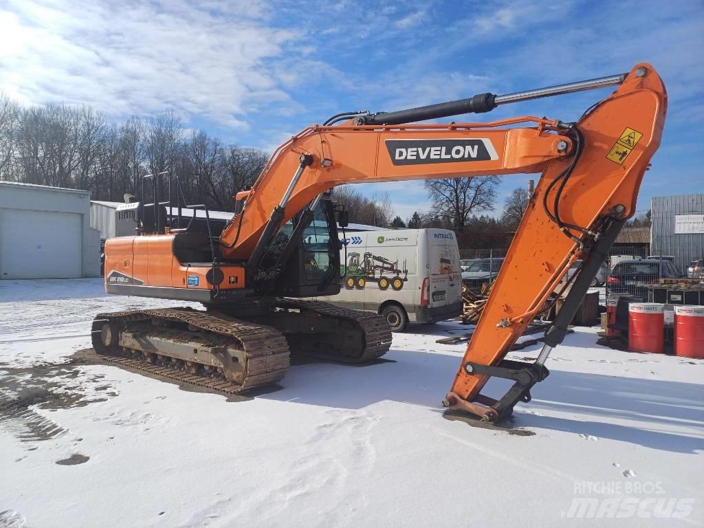 Develon DX 210 LC-7 대형 굴삭기 29톤 이상