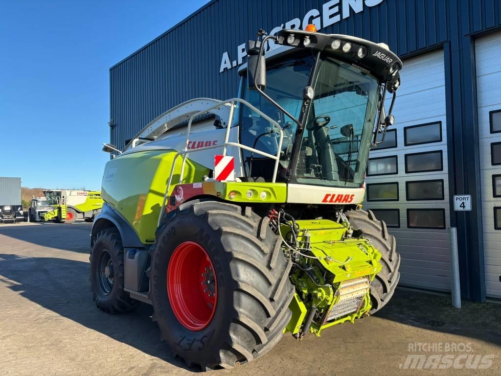 CLAAS Jaguar 960 4WD 자동 초지기계