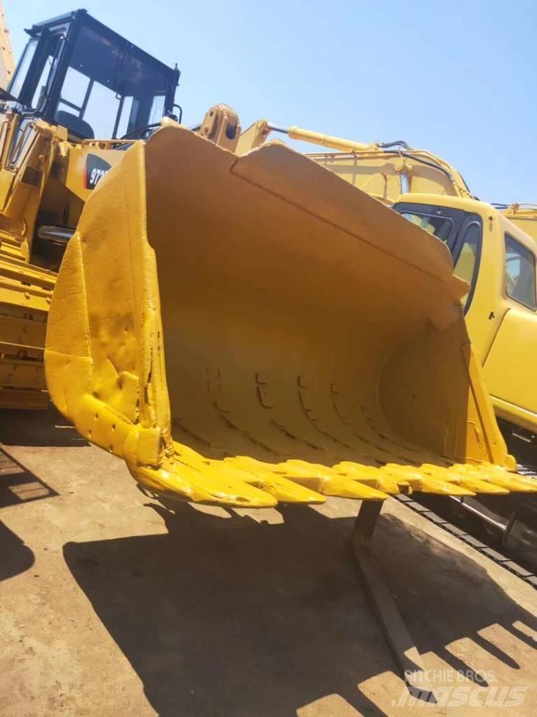 CAT 973 궤도식 로우더