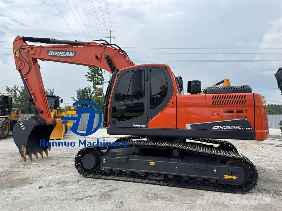 Doosan DX 225 LC-9C 대형 굴삭기 29톤 이상