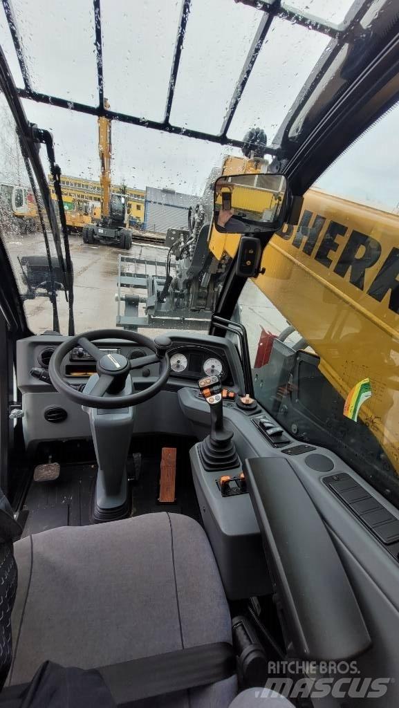 Liebherr T46-7s 텔러 핸들러