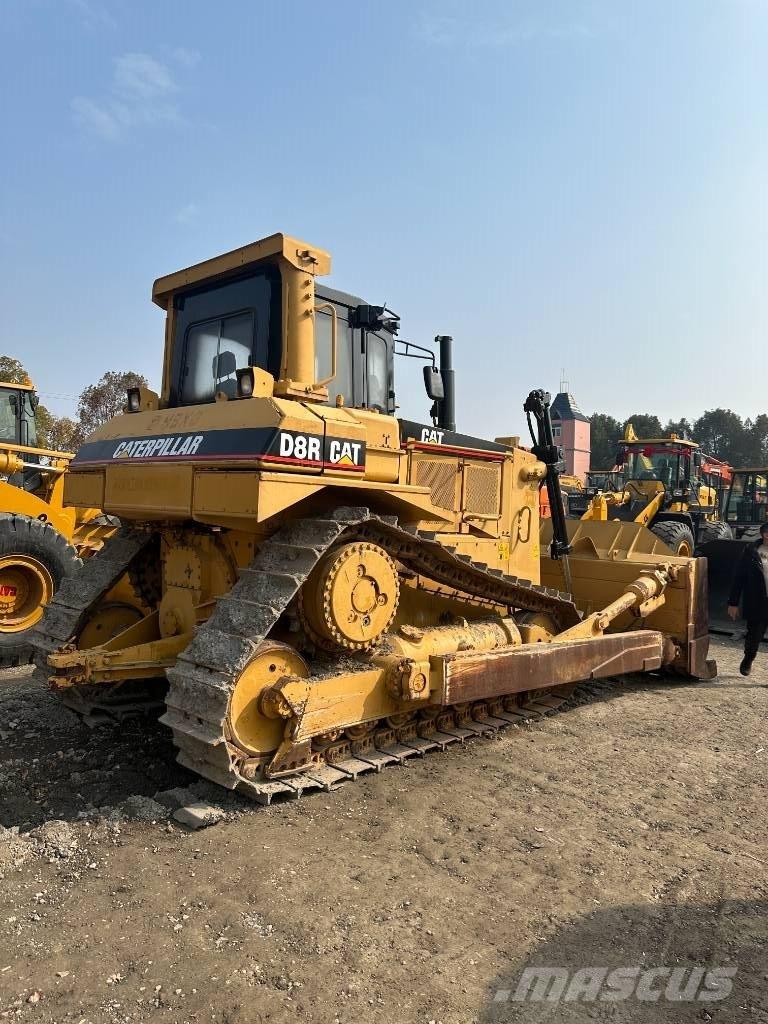 CAT D8R 크롤러 도저