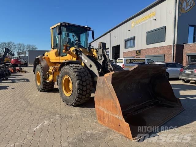 Volvo L 90 F  휠로우더