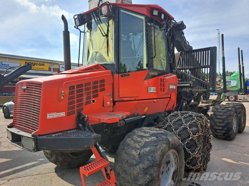 Komatsu 840 TX 원목 포워더