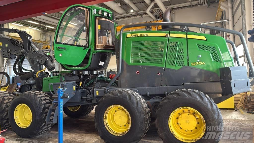 John Deere 1270 G 원목 하베스터