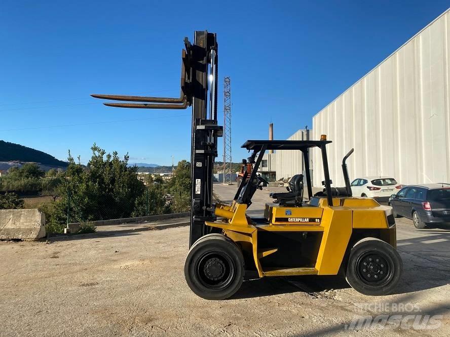 CAT DP 80 디젤 지게차