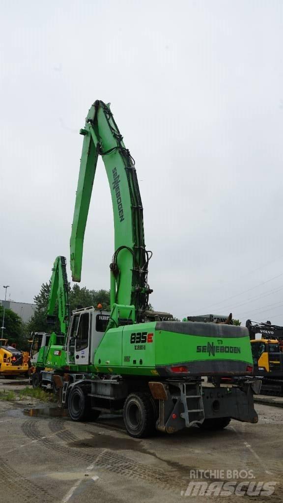 Sennebogen 835 ME 폐기물/산업 처리기